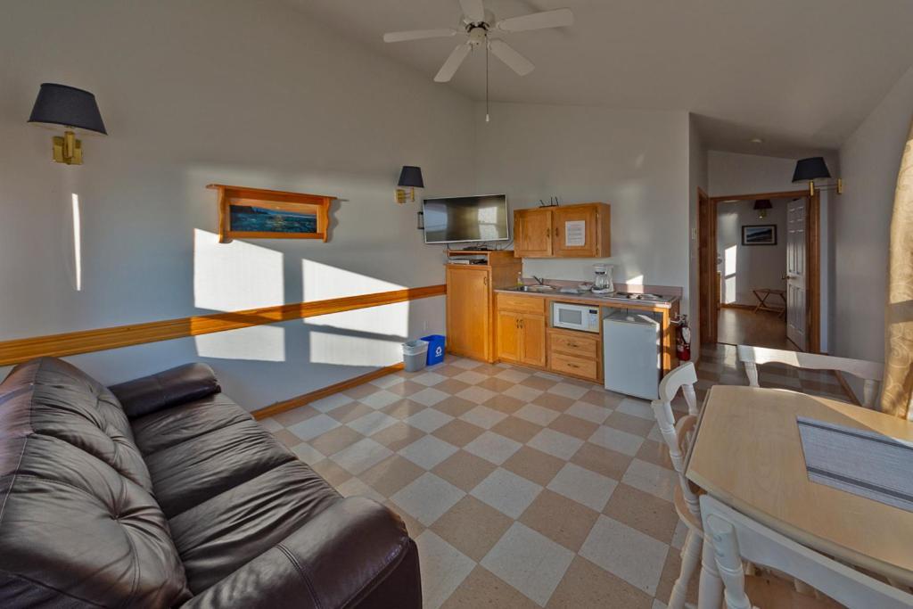 Ocean View Motel And ChaletsChéticamp エクステリア 写真