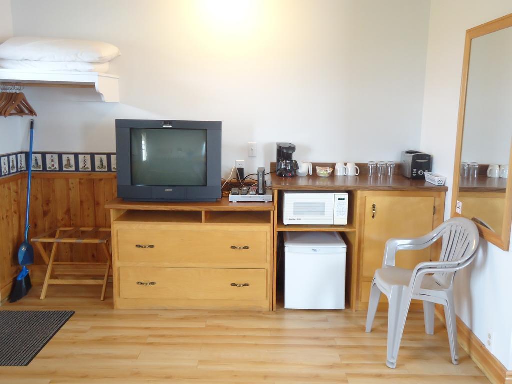 Ocean View Motel And ChaletsChéticamp エクステリア 写真